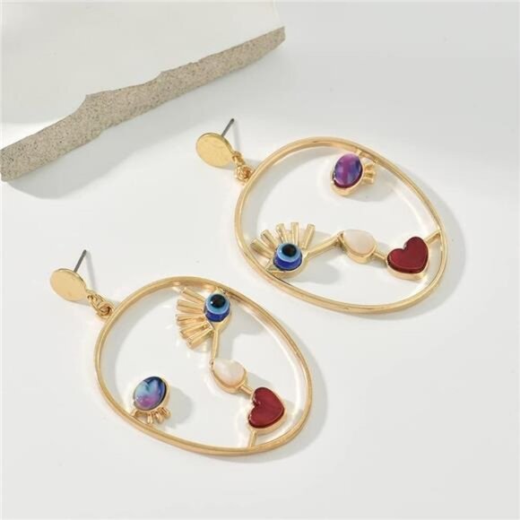 Vintage Abstract Face Earrings | Gold Alloy Art Earrings | Modern Minimalist Sta - Picture 4 of 6